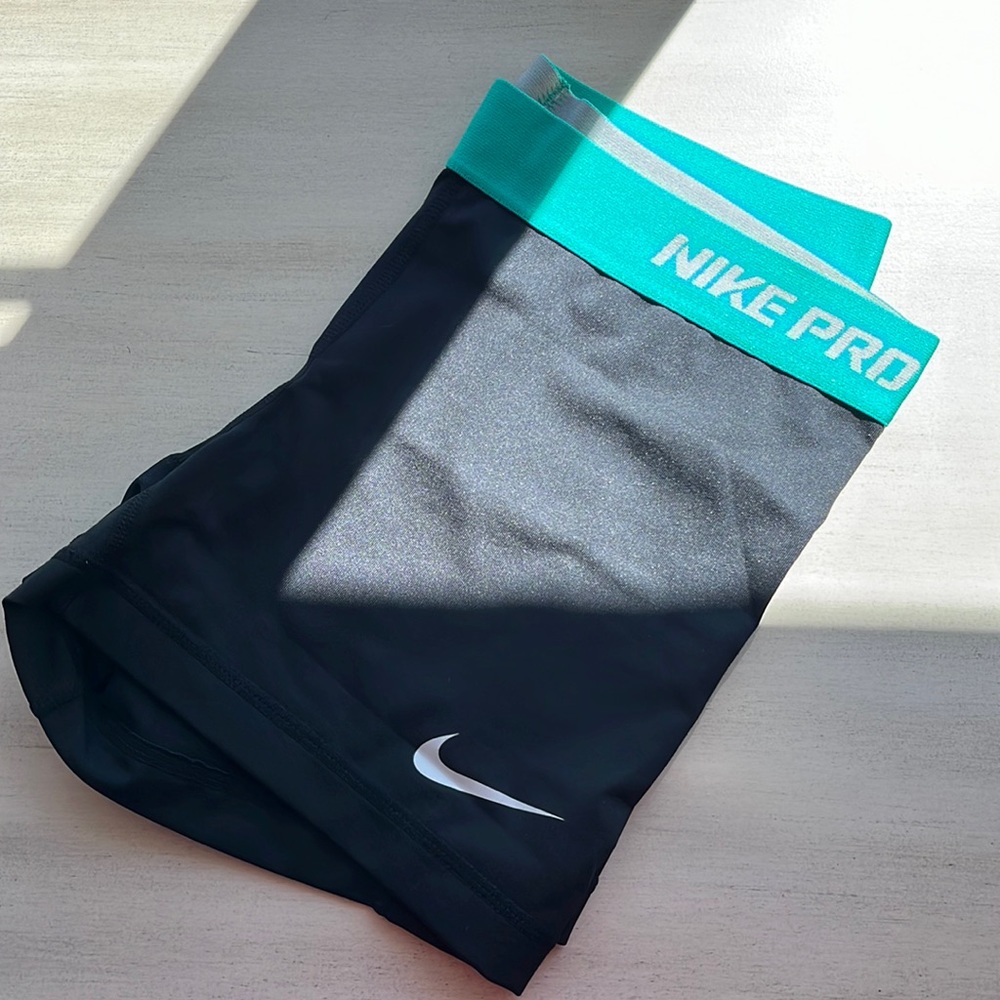 Nike pros dri fit